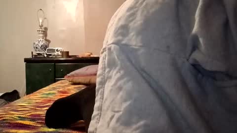 ashlynn5716 online show from December 3, 4:37 am