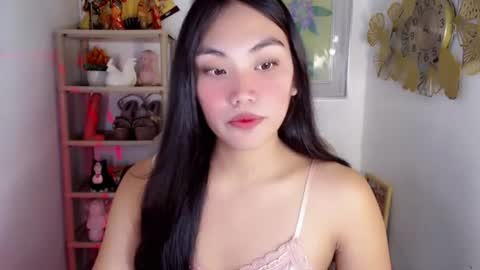 asian_alliyah online show from July 29, 1:49 am
