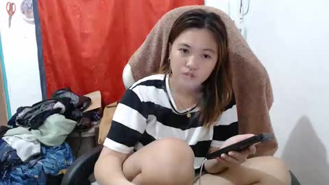 bb girl online show from November 25, 4:09 pm