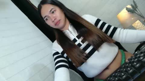 theakati online show from November 11, 7:11 pm