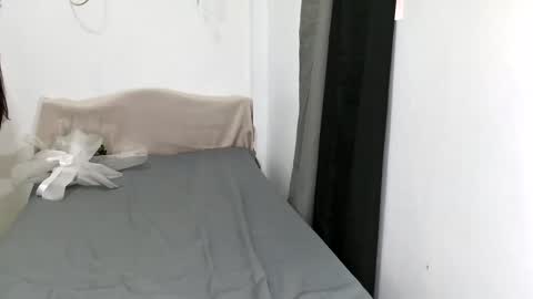Snapshot of asianblair_x chatting on February 10, 12:41 am asianblair_x online show from February 10, 12:41 am