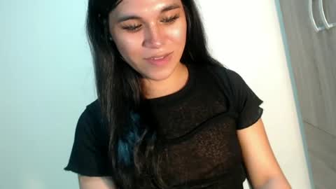 Ayesha online show from June 9, 5:01 pm