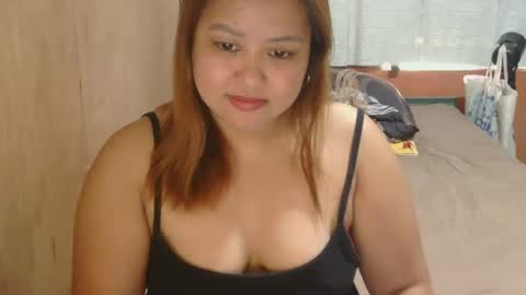 Snapshot of asiancutiechubby chatting on February 5, 12:20 am asiancutiechubby online show from February 5, 12:20 am