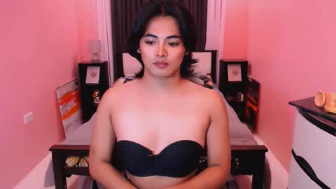 asianverstwink online show from March 4, 1:01 am