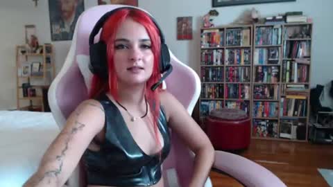 Alice online show from July 29, 4:51 pm