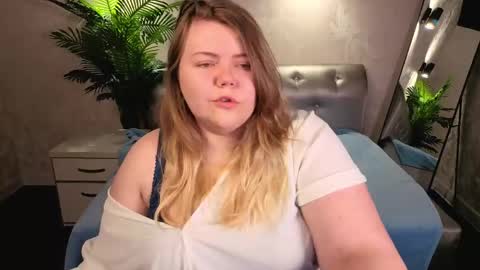 Asmi online show from May 12, 1:36 am
