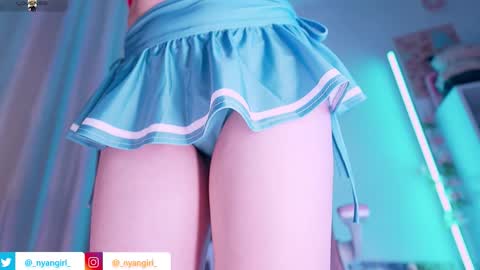 Snapshot of asuka_langleysoryu chatting on October 19, 8:33 pm Bonnie online show from October 19, 8:33 pm