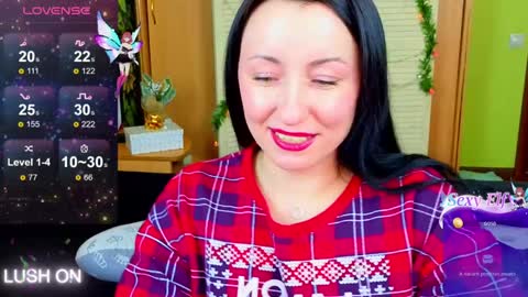 Snapshot of athena_starry chatting on December 25, 4:44 am athena starry online show from December 25, 4:44 am