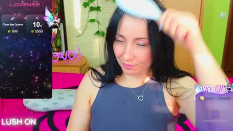 Snapshot of athena_starry chatting on February 3, 4:14 am athena starry online show from February 3, 4:14 am