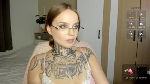 Snapshot of atomic_ketchup chatting on February 3, 1:08 pm online every day between 10am-23pm online show from February 3, 1:08 pm