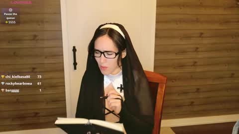 audradeer online show from October 29, 12:42 pm