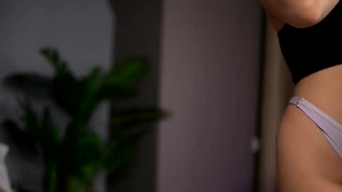 AudreySosa online show from December 18, 11:31 pm