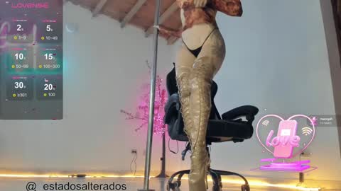 aura online show from February 4, 5:53 am