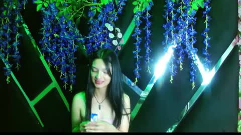 Snapshot of aurora18palmer chatting on September 11, 9:04 pm aurora online show from September 11, 9:04 pm