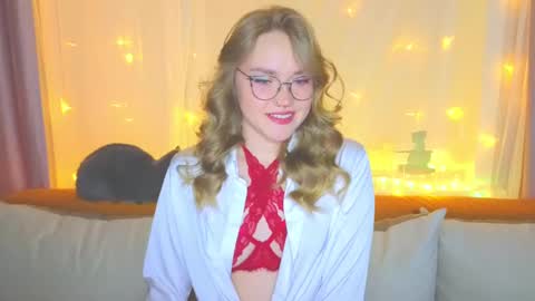 Kate online show from February 1, 4:11 pm