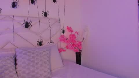 Madison online show from October 23, 6:14 pm