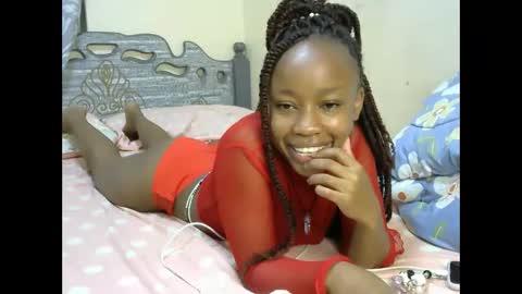 Snapshot of aurorabarbie chatting on October 6, 8:13 pm Aurora online show from October 6, 8:13 pm