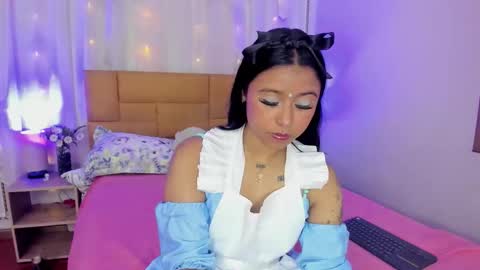 Aurora online show from October 29, 12:20 pm