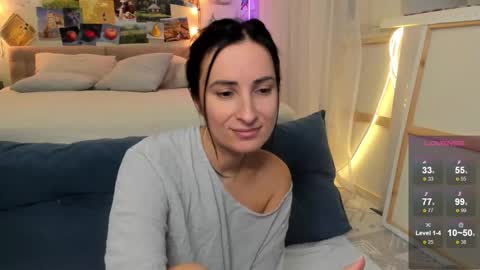 Ava online show from November 9, 4:25 pm