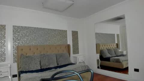 Snapshot of ava_jones69 chatting on October 10, 3:17 pm Ava online show from October 10, 3:17 pm
