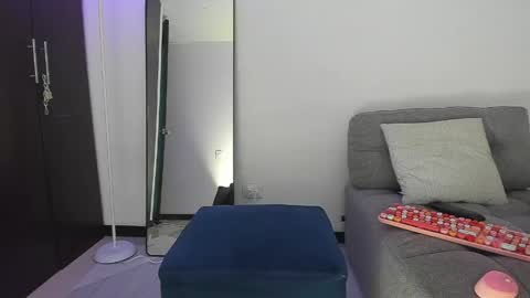 Ava Ferrera Elena online show from April 28, 4:38 am