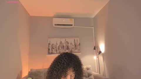 Snapshot of avalon_badger chatting on March 10, 7:50 pm Avalon online show from March 10, 7:50 pm