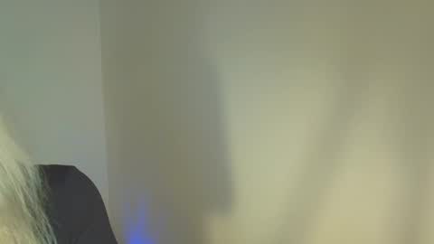 Eira online show from January 18, 3:52 pm