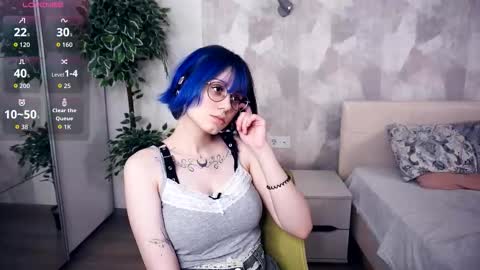 avaobierne online show from December 2, 6:43 pm