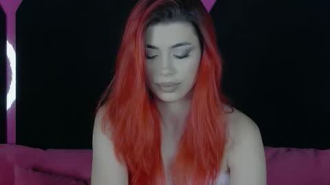 Snapshot of avareina chatting on October 20, 5:49 pm Ava Reina online show from October 20, 5:49 pm