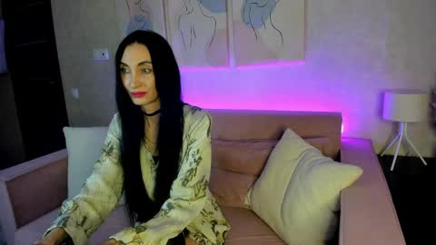 Avrora online show from April 7, 9:11 am