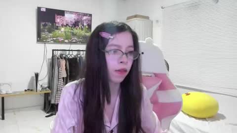 Snapshot of awa_katy chatting on February 5, 11:39 pm katy online show from February 5, 11:39 pm