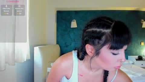 Jolie online show from December 10, 7:58 am