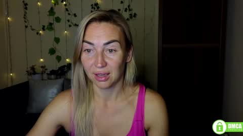 Jully online show from September 15, 5:31 pm