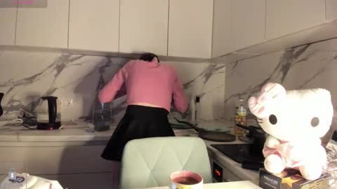 Ayesha online show from February 11, 7:37 pm