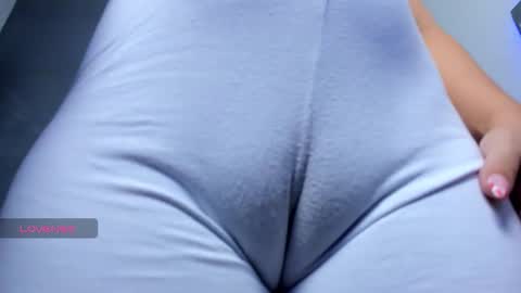 Snapshot of ayla13_ chatting on October 11, 10:12 pm Alyda Jaramillo online show from October 11, 10:12 pm