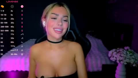  Ayla Demir  online show from June 30, 8:19 pm