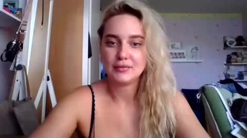 aylinn9999 online show from July 20, 2:08 pm