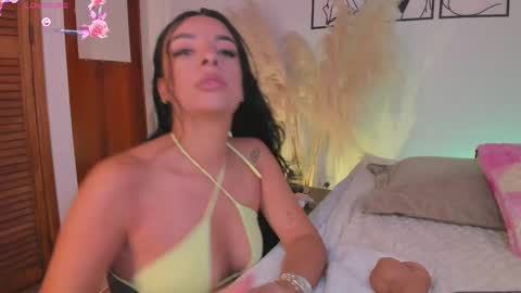 Aylin  online show from September 24, 12:59 pm