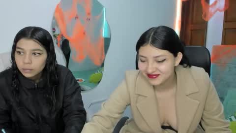 Snapshot of aysha_winxx chatting on October 8, 11:47 am aysha_winxx online show from October 8, 11:47 am