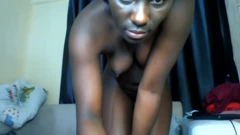 azaelia_iris online show from May 31, 7:47 am