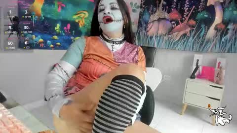 Azucena R online show from October 31, 4:00 pm