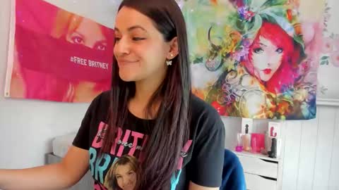 Azucena R online show from November 10, 3:40 pm