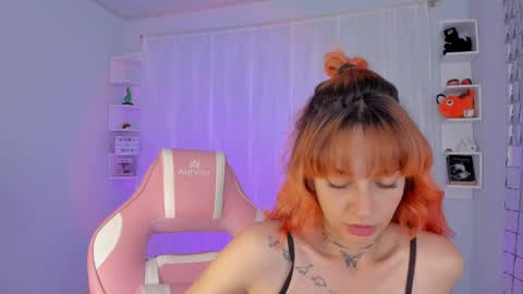 azumi saan online show from February 15, 1:10 am