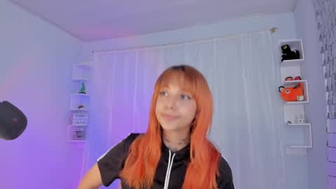 azumi saan online show from February 8, 11:24 pm