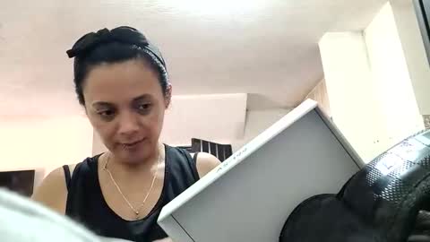 azura lion online show from May 22, 4:38 pm