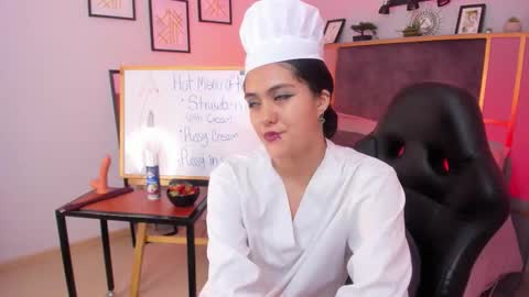 Snapshot of azurra_amatto2 chatting on October 20, 9:29 pm Azurra online show from October 20, 9:29 pm