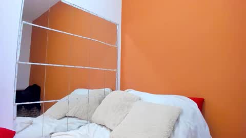 Rebecca online show from October 7, 5:12 am