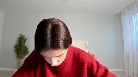 Monica online show from November 4, 1:10 am