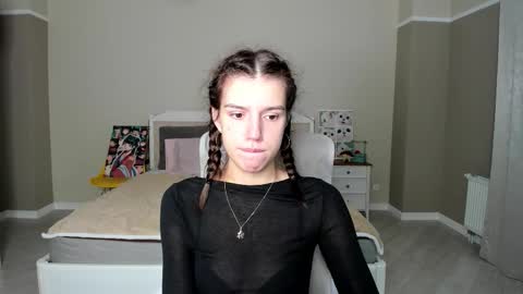 Snapshot of bab_boom chatting on September 30, 1:55 am Monica online show from September 30, 1:55 am