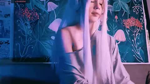 babe_moister online show from September 18, 9:19 am